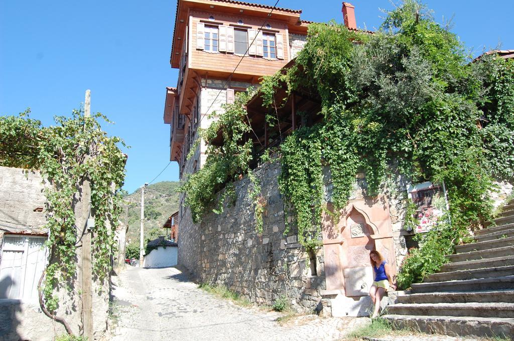 Altin Cesmeli Konak Altınoluk Exteriér fotografie